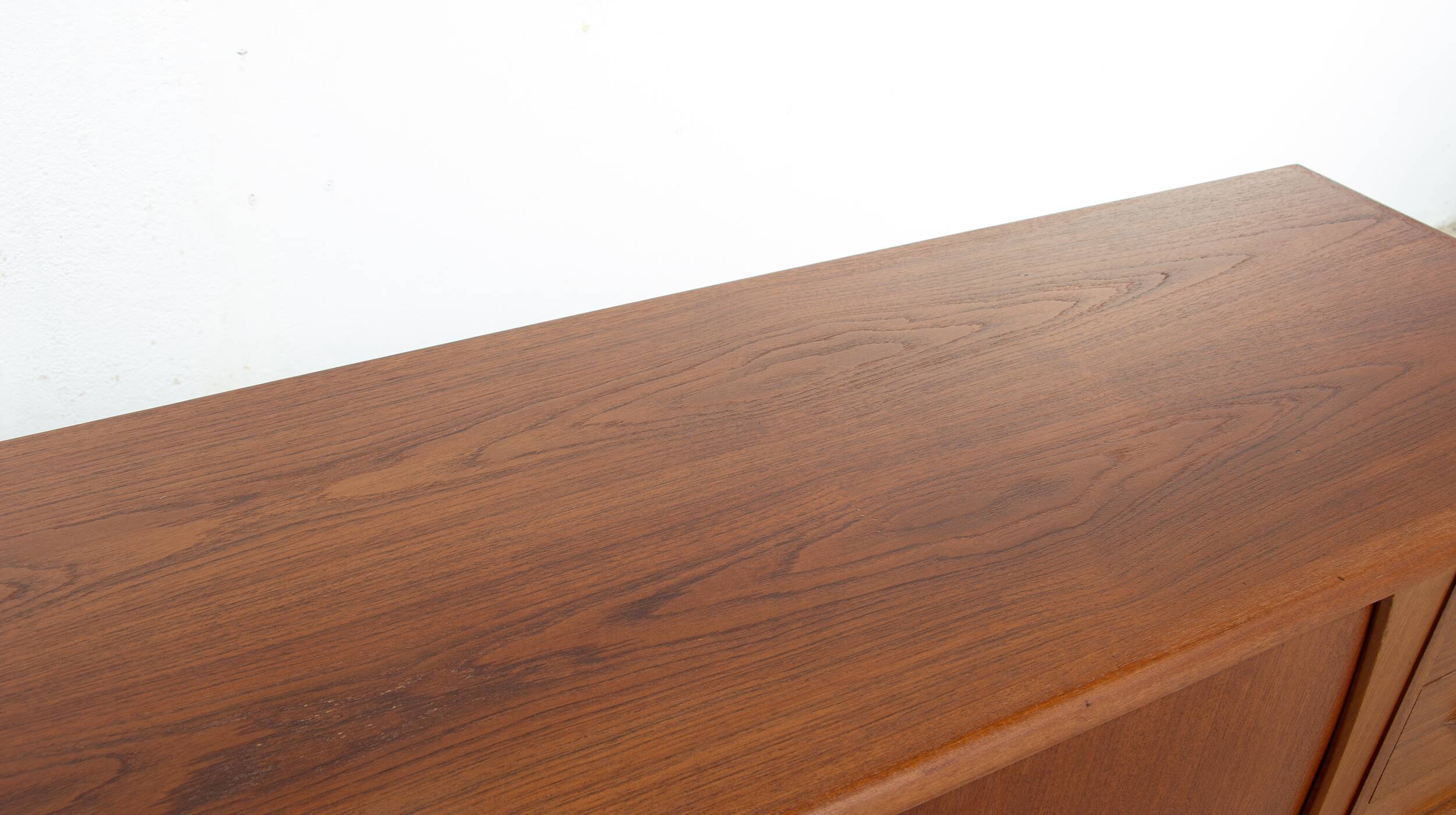 Enfilade U15 Johannes Andersen for Uldum Mobelfabrik