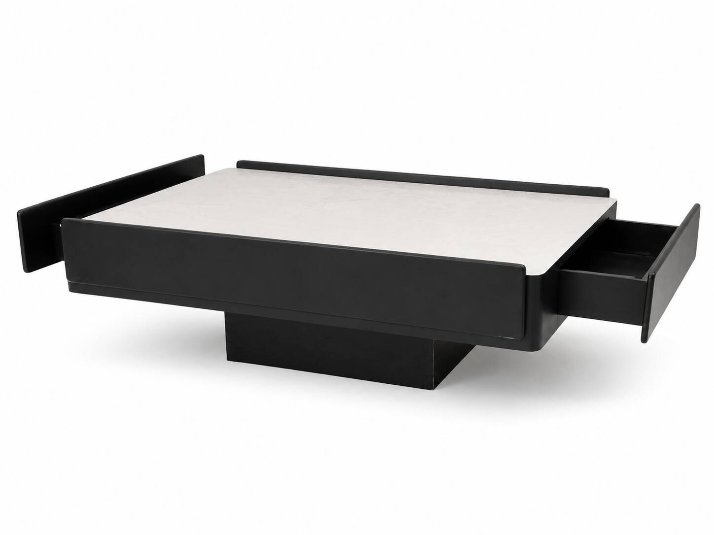 Table basse noire Vico Magistretti pour Gavina 1960