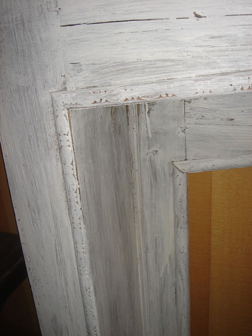Fireplace wood painted in 1930/40