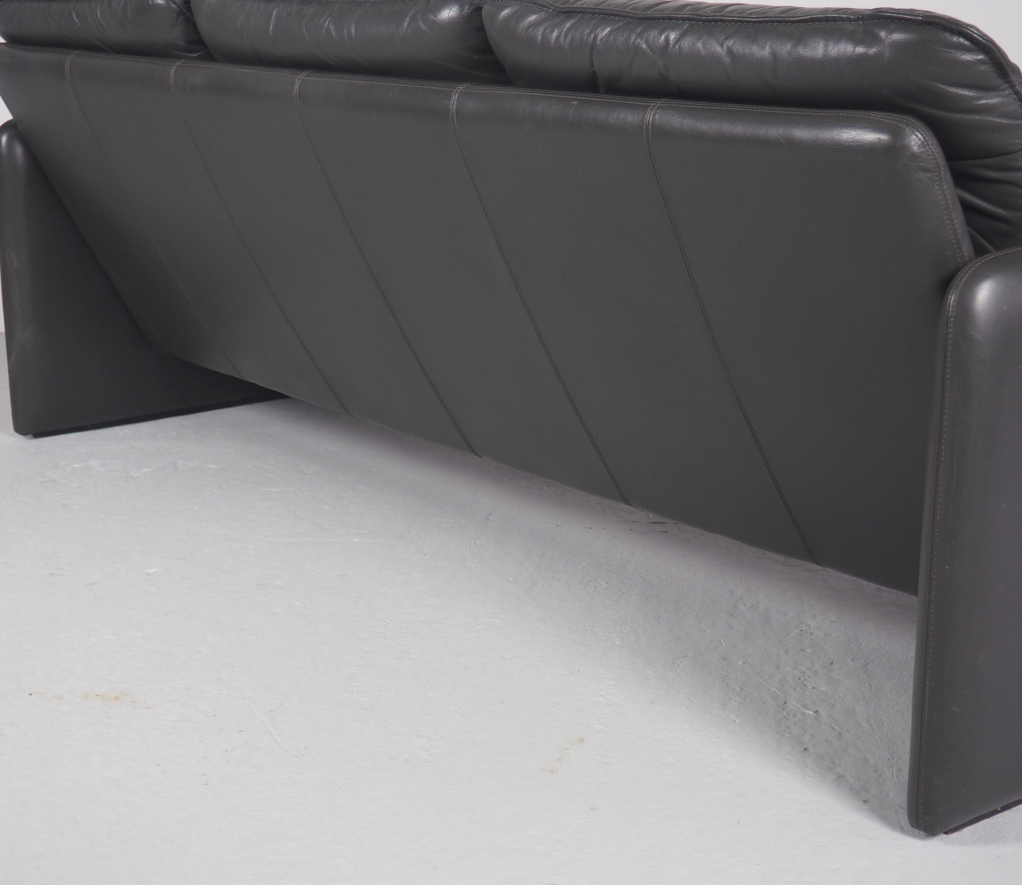 Vintage grey leather sofa from Leolux, 1980