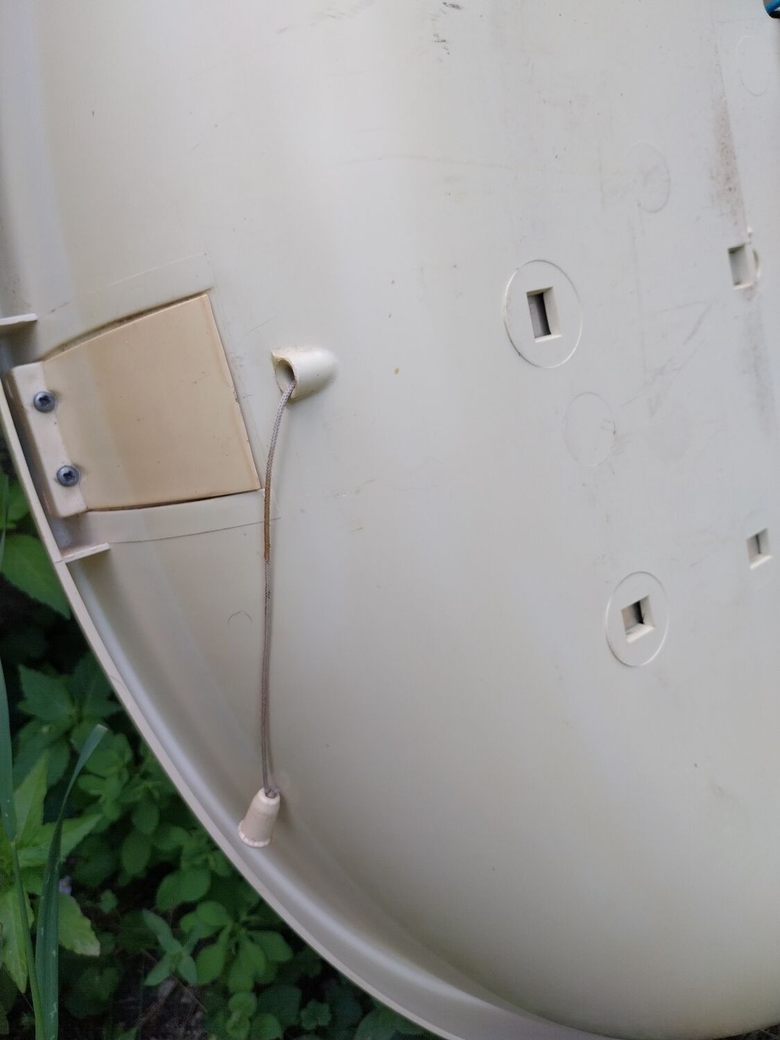 Illuminating oval mirror by Allibert