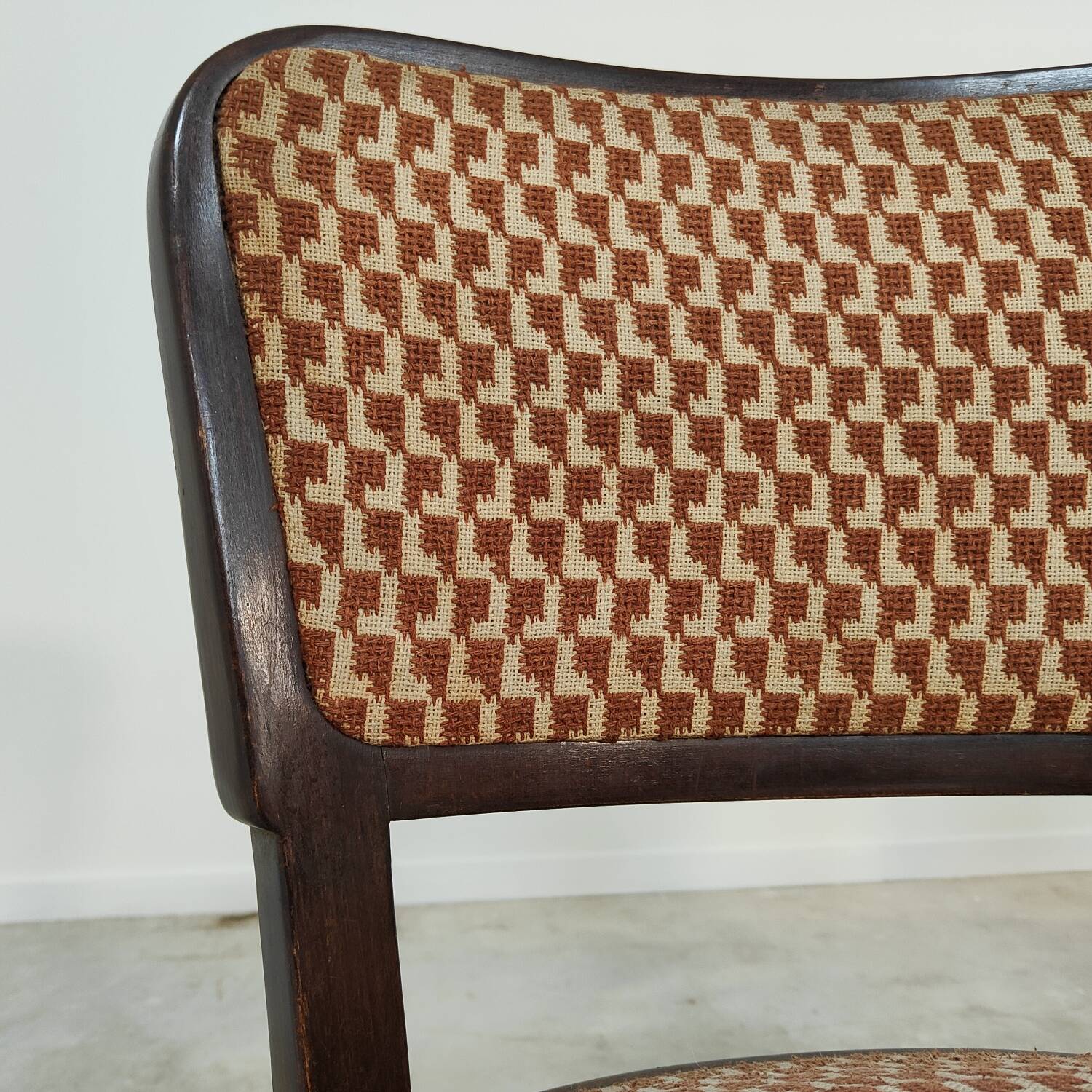Set of 4 Thonet Art Deco chairs, 1930s, fabric and walnut