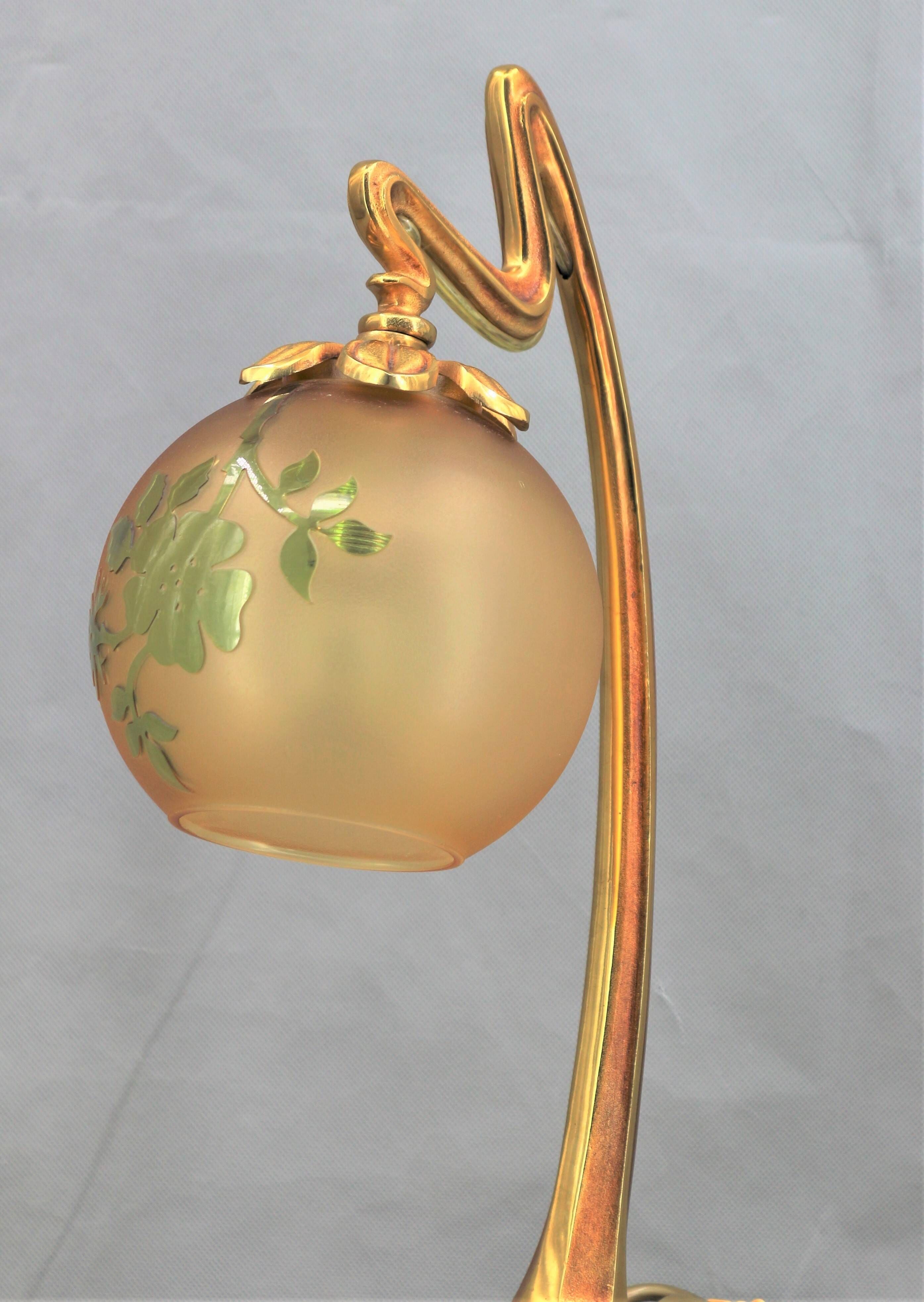 Romantic art-nouveau lamp in glass paste Lucien Gau