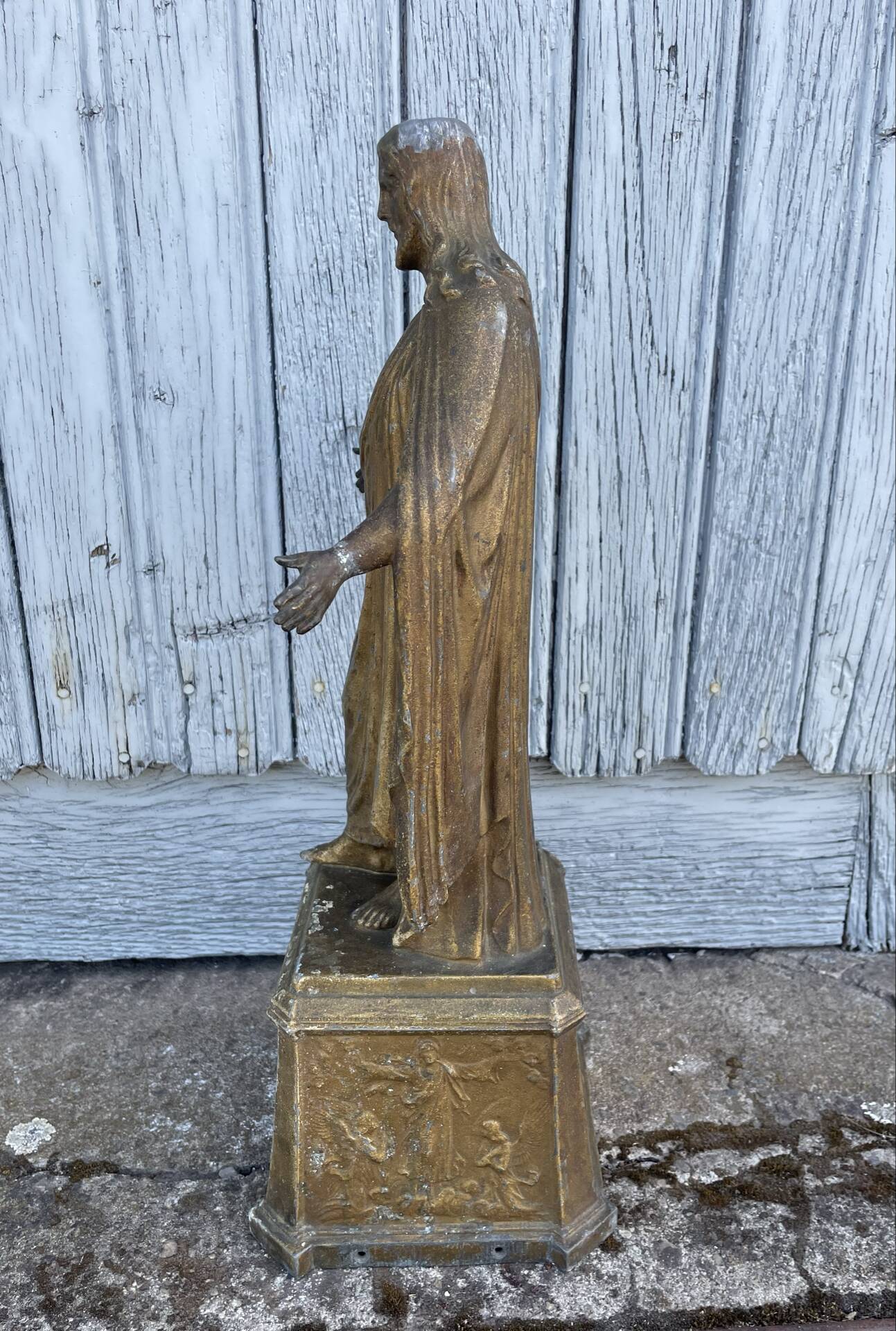 Sculpture of Christ