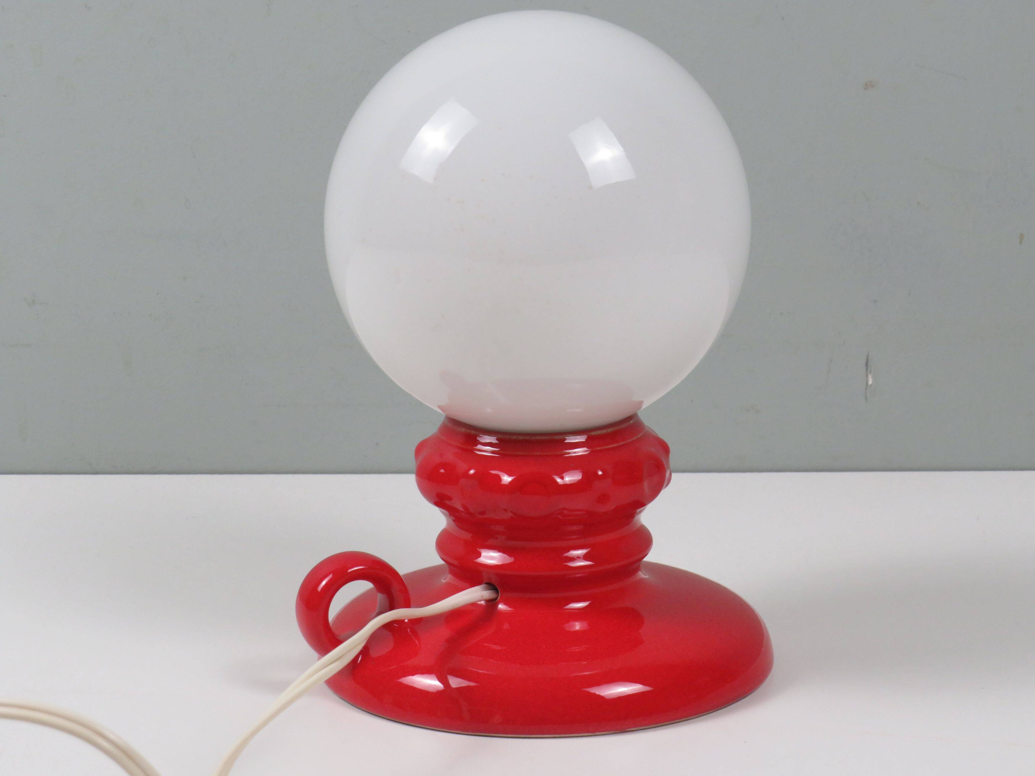 Lampe de table vintage en céramique rouge par Massive, Belgique 1970
