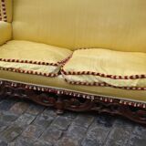 Couch "with ears" in Walnut