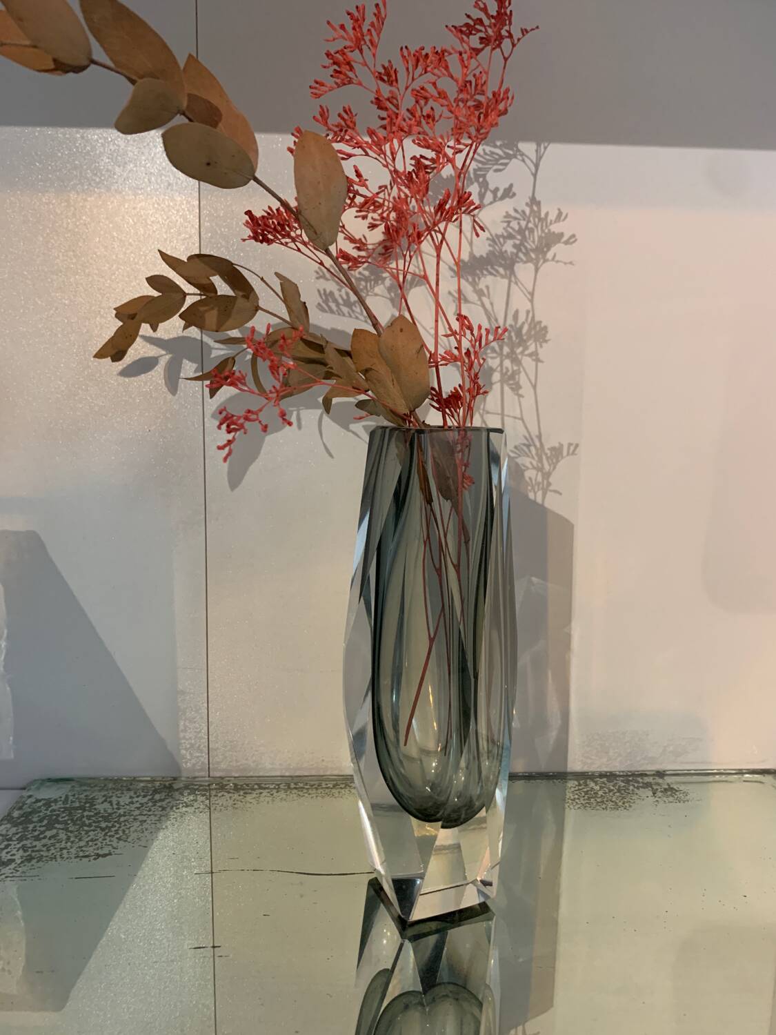 Murano single-flower vase