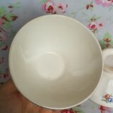 2 old Badonviller bowls to walk with vintage flowers