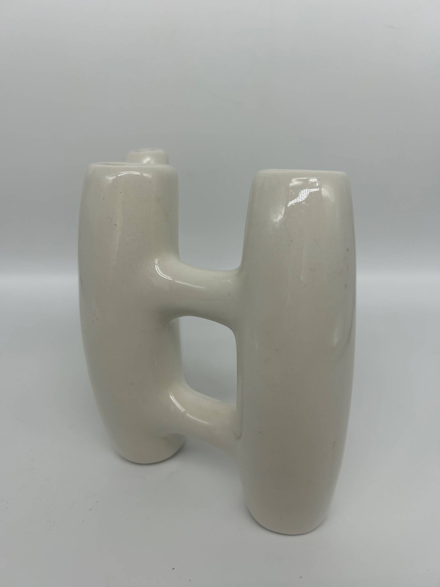 Brutalist vase in white ceramic