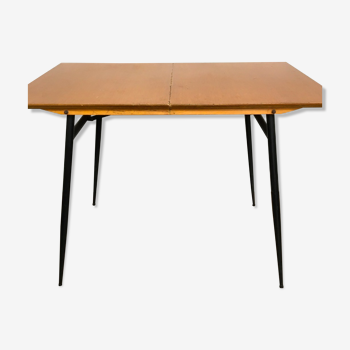 Foldable wood and metal table