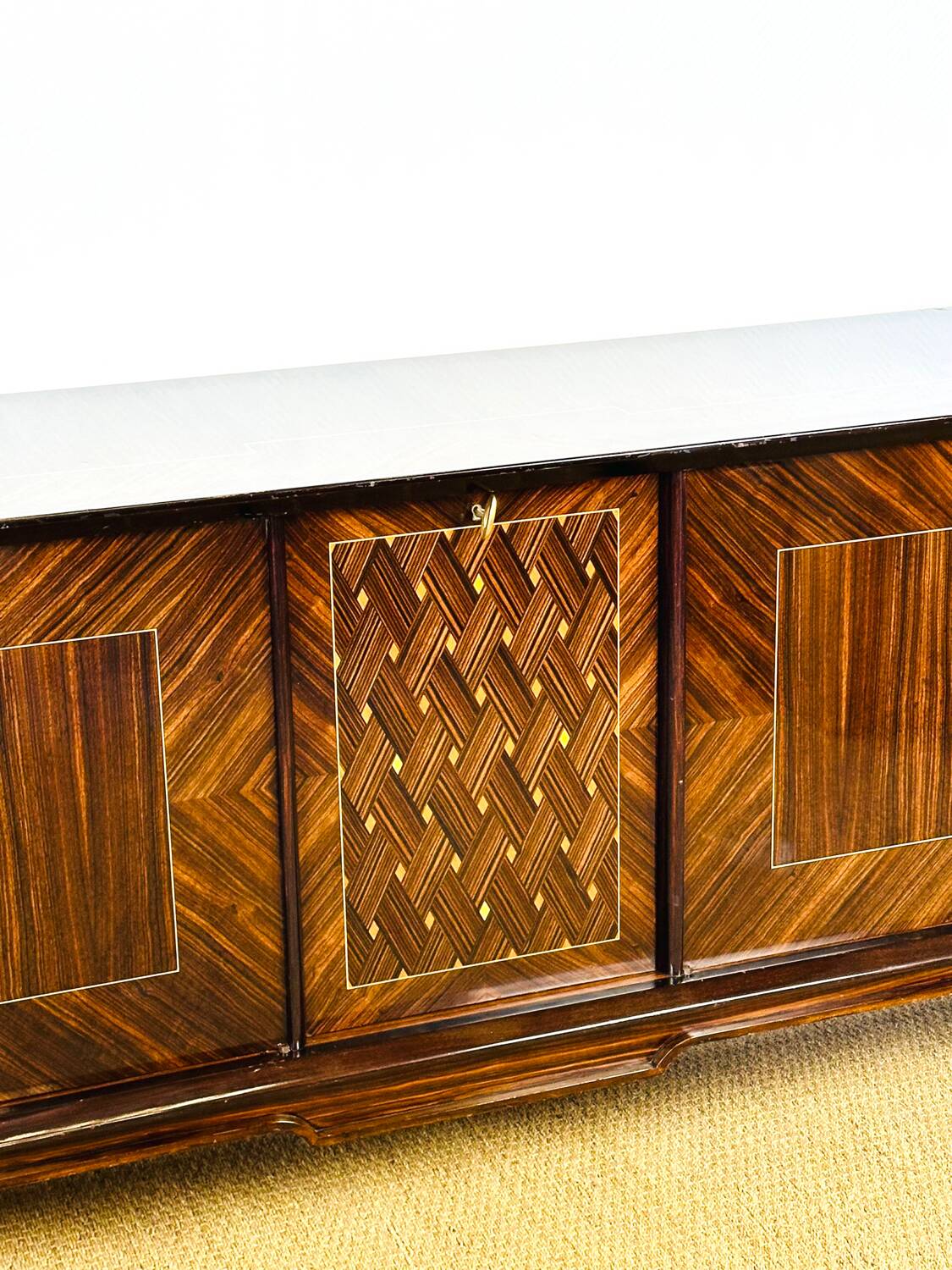 Art Deco buffet in Macassar ebony, 1940.