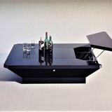 1970, Table basse Fabrizio cocchia 'Coclea' par Maison Jansen