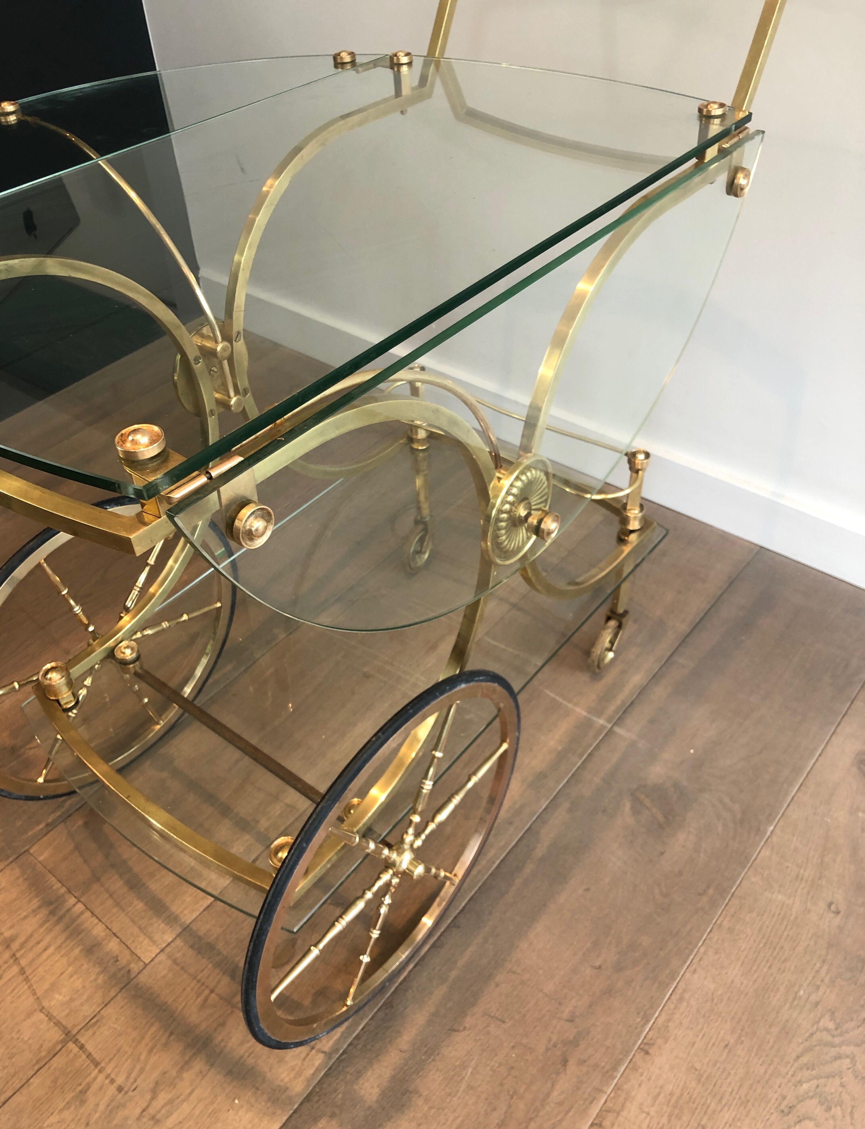Neo classical style table in silver and gold metal and glass