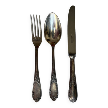 Silver metal cutlery (18 pieces)