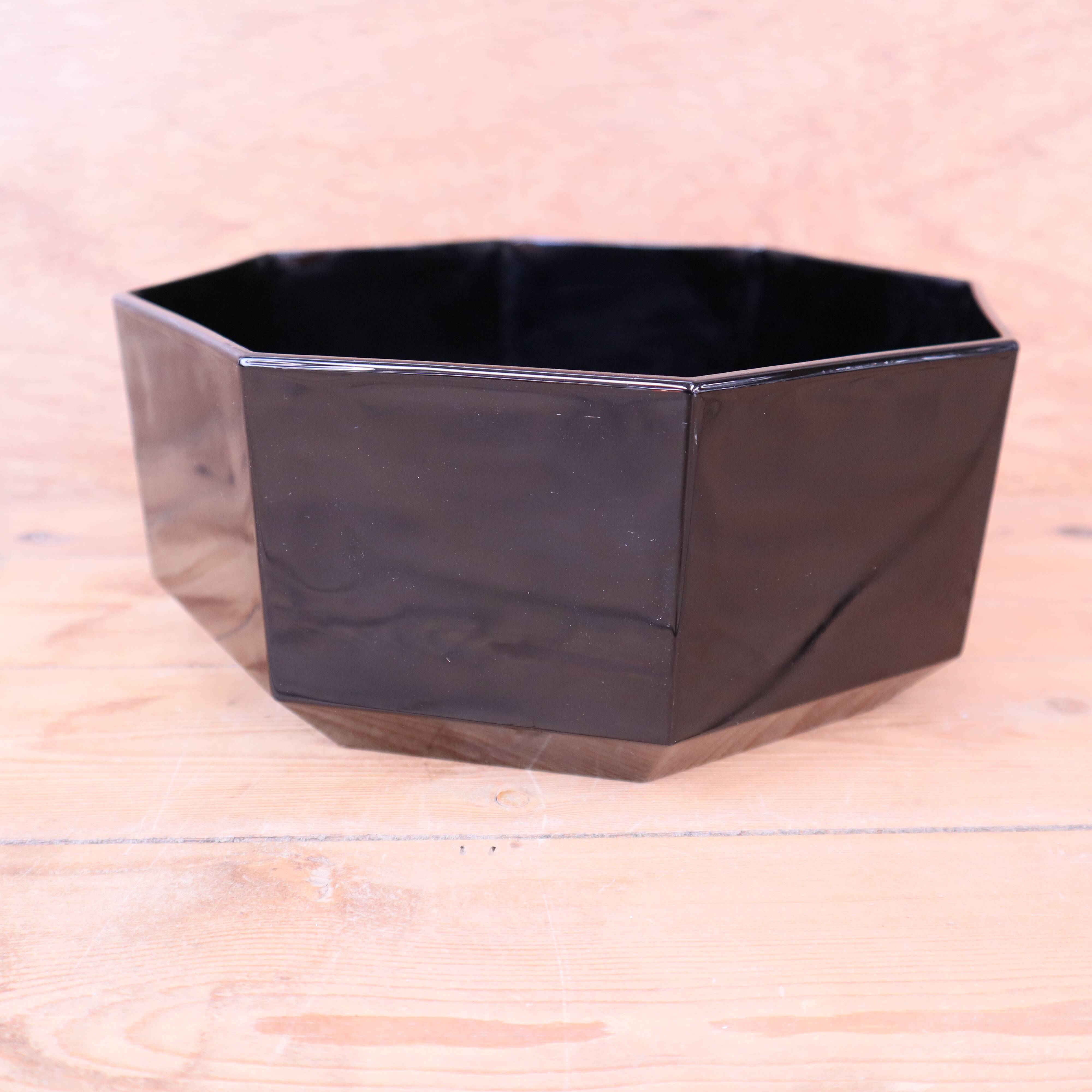 Large Arcoroc "Octime" salad bowl from the 1980s.