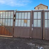 Boiserie d'atelier en bois vitrée