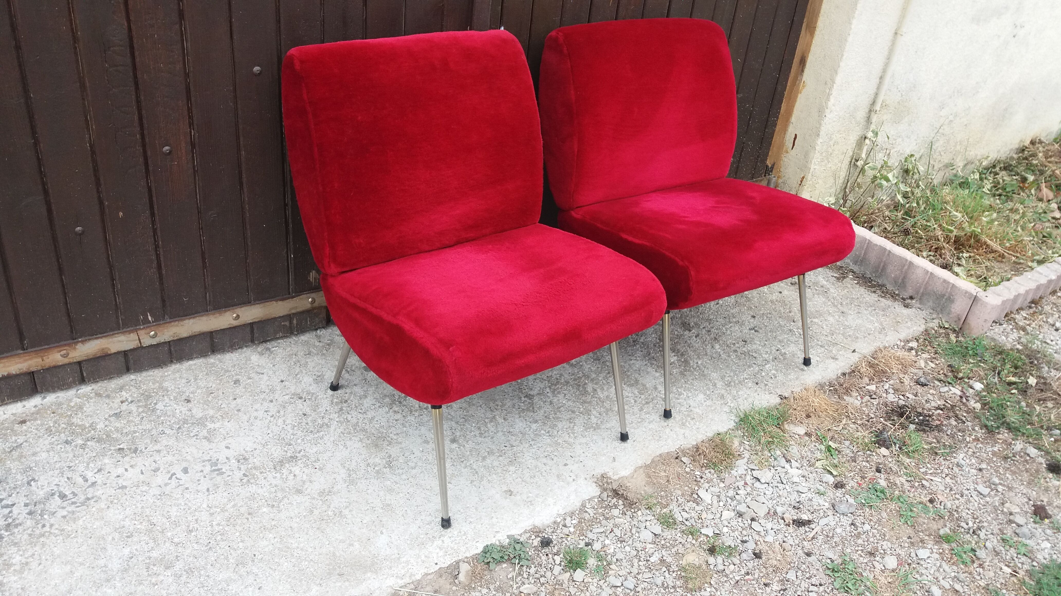 Paire de chauffeuses vintage