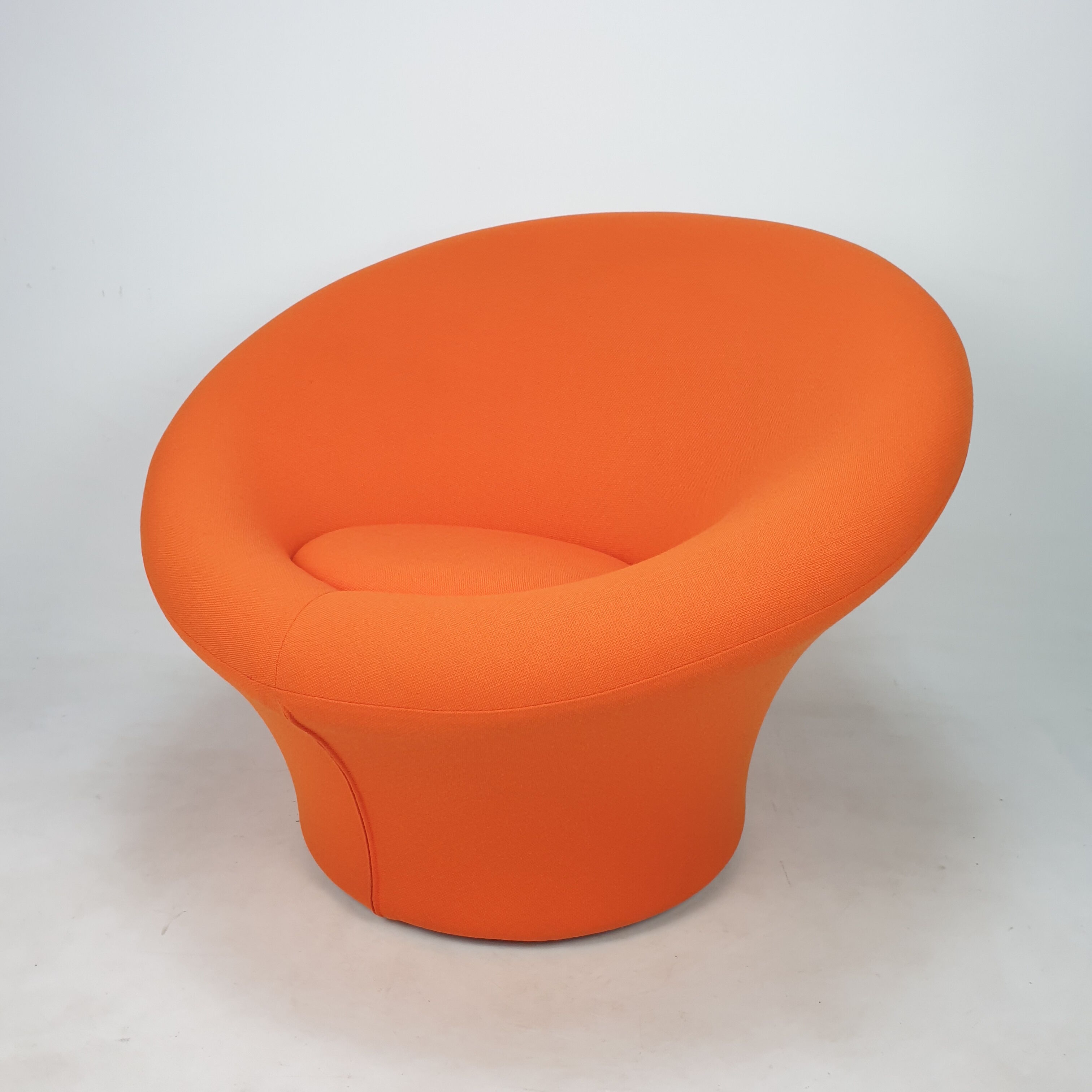 Mushroom Chair by Pierre Paulin for Artifort