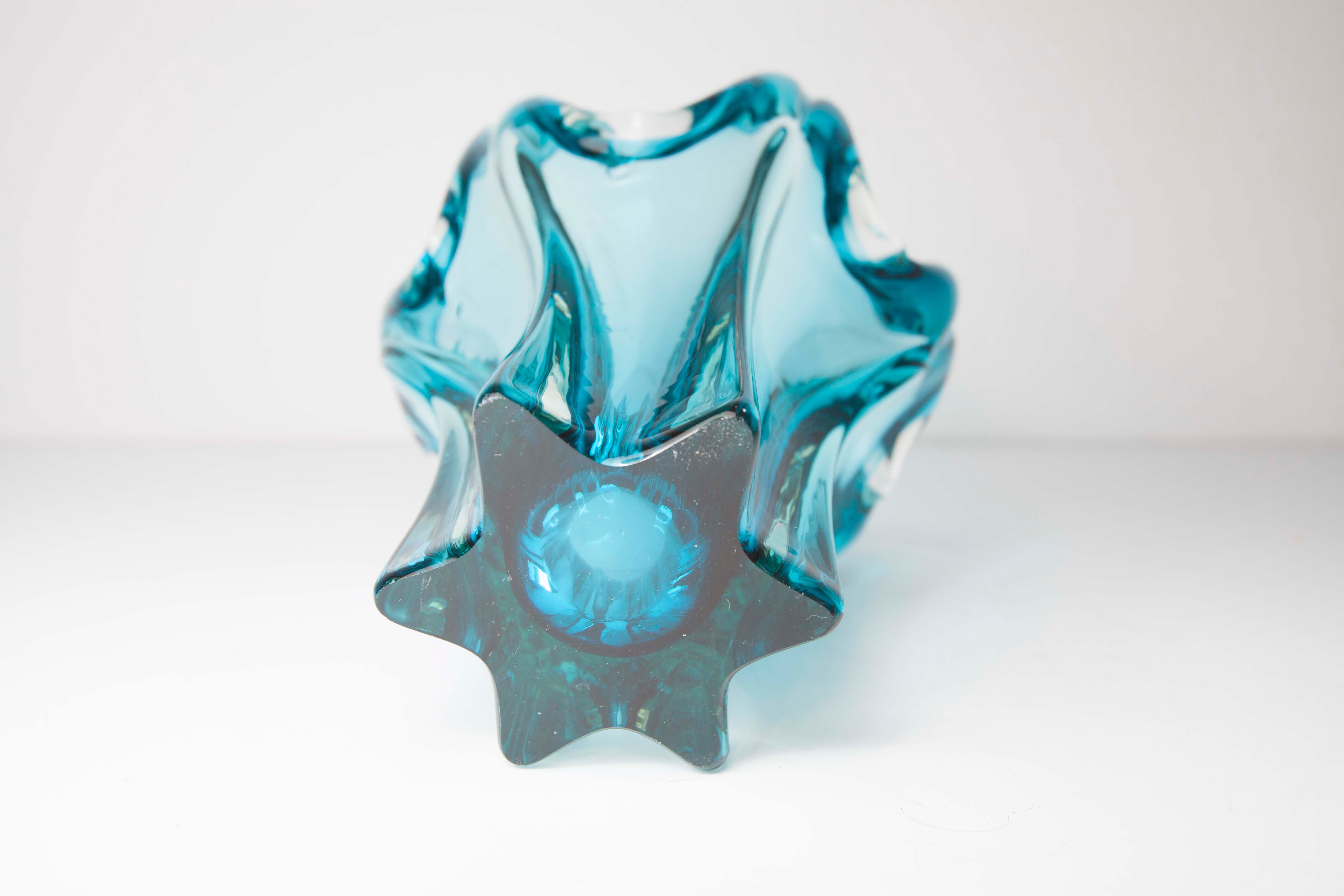 60's blue Murano vase