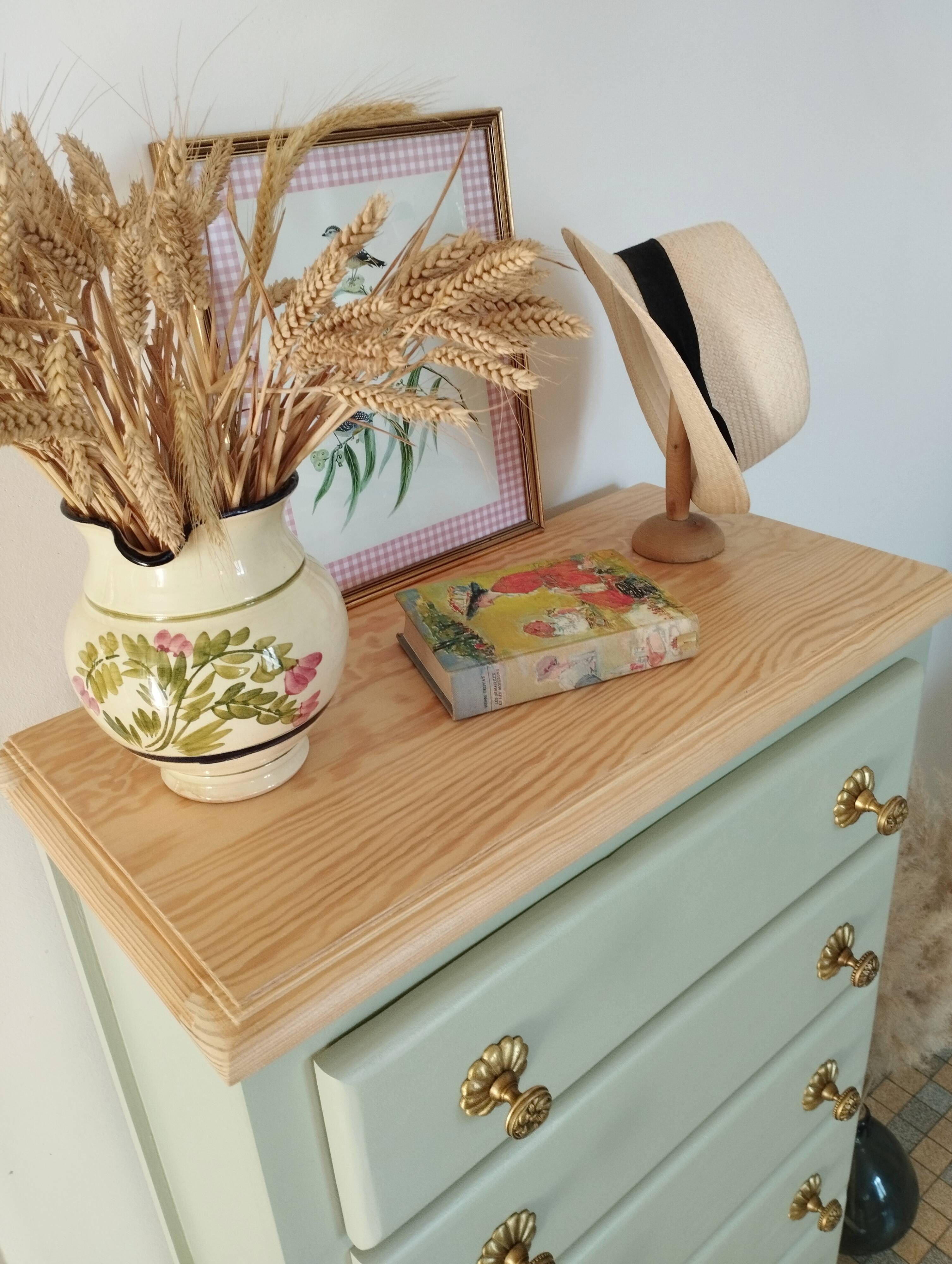Chiffonnier vintage