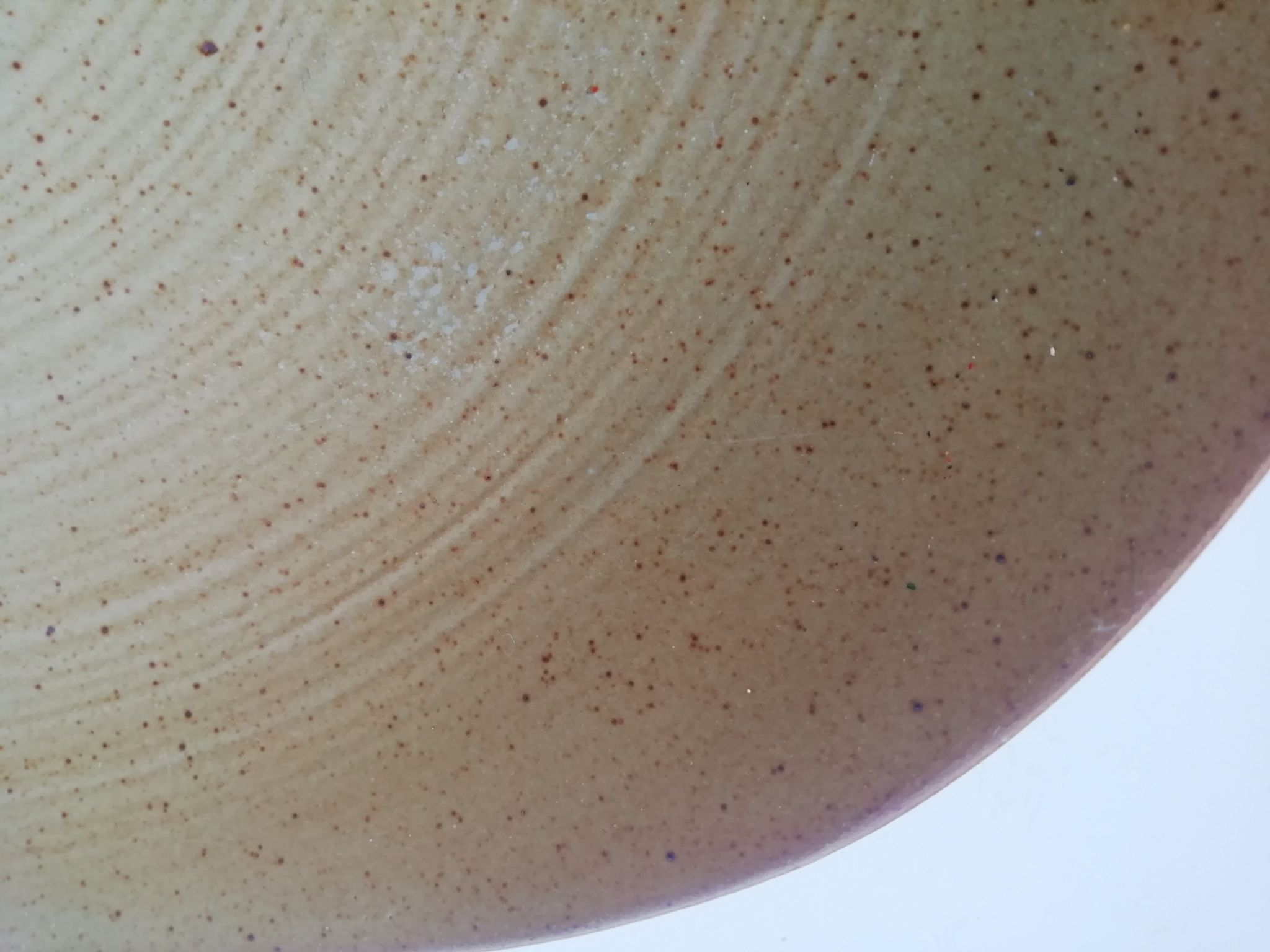 Stoneware plates