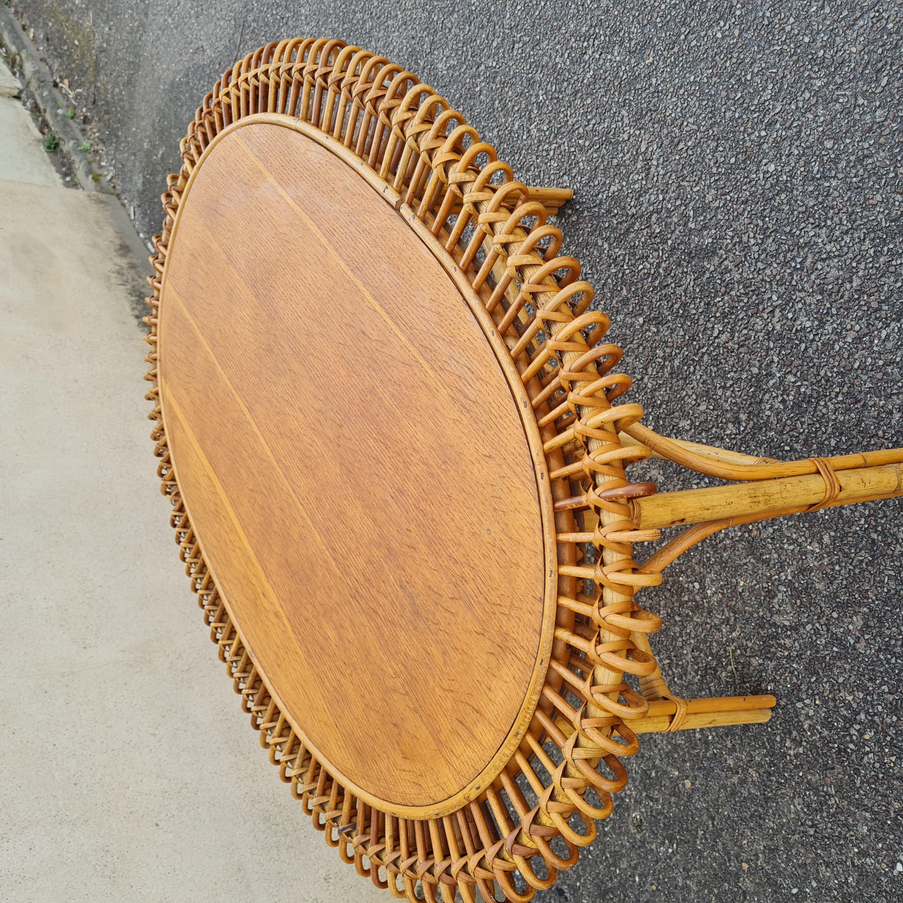 Table basse en rotin années 50
