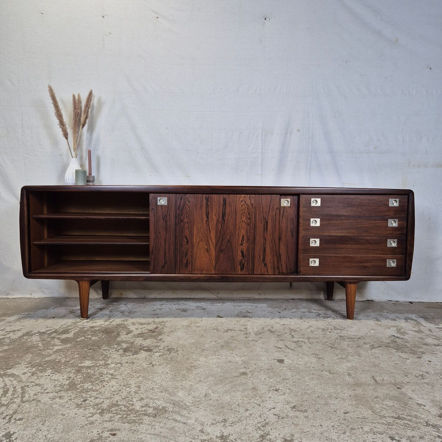 H.P. Hansen vintage rosewood Danish sideboard, TV cabinet 60s