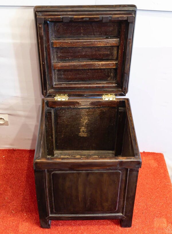 Tabouret coffre ancien chinois