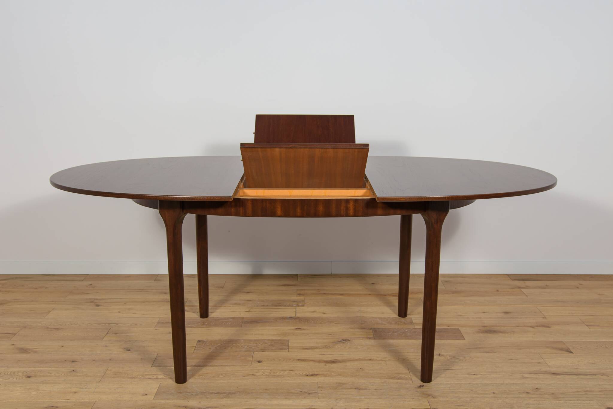 Mid-Century Oval Extendable Teak Dining Table from McIntosh, 1960s