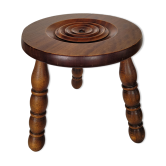 Tabouret bas tripode en bois