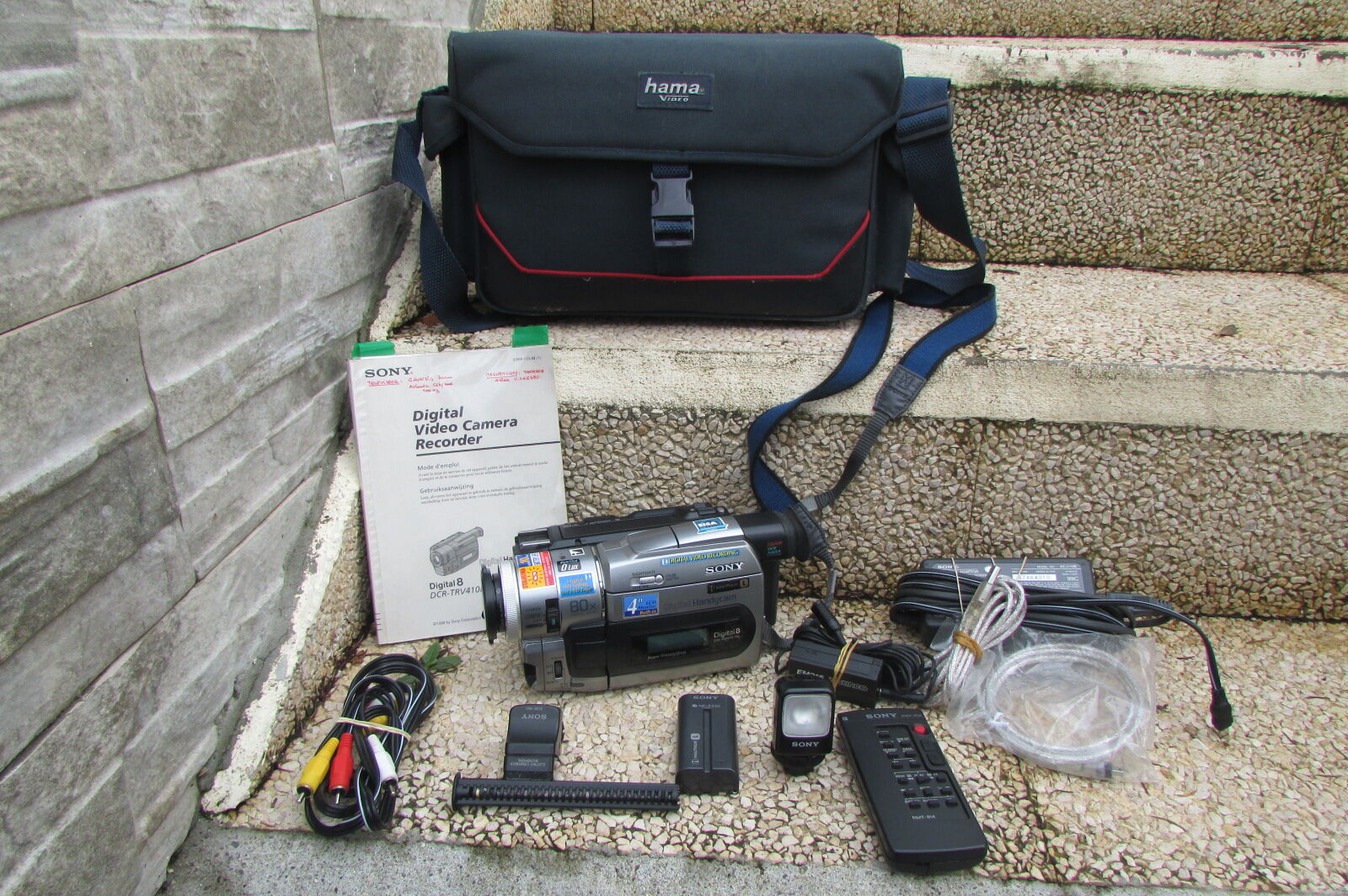 Camescope Sony dcr-trv410e pal digital 8
