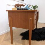 Vintage Scandinavian desk from the 1960s in teak.