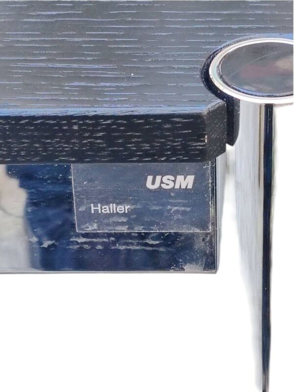 Table bureau USM Haller – plateau plaqué chêne noir