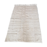 Tapis Berbère Béni Ouarain uni blanc à motifs lignes géométriques incrustés en laine