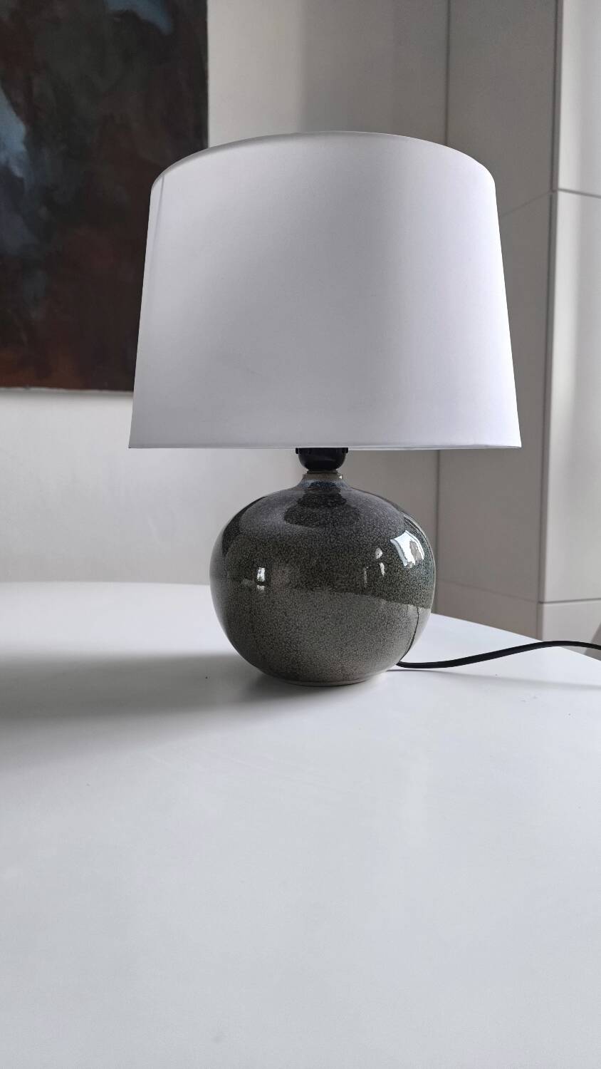 Table lamp in glazed stoneware
