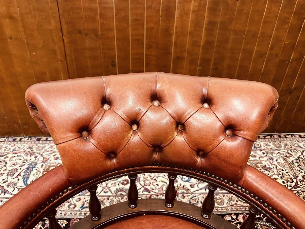 Chaise de bureau anglaise Westminster Chesterfield Captain Chair