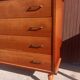 Commode vintage