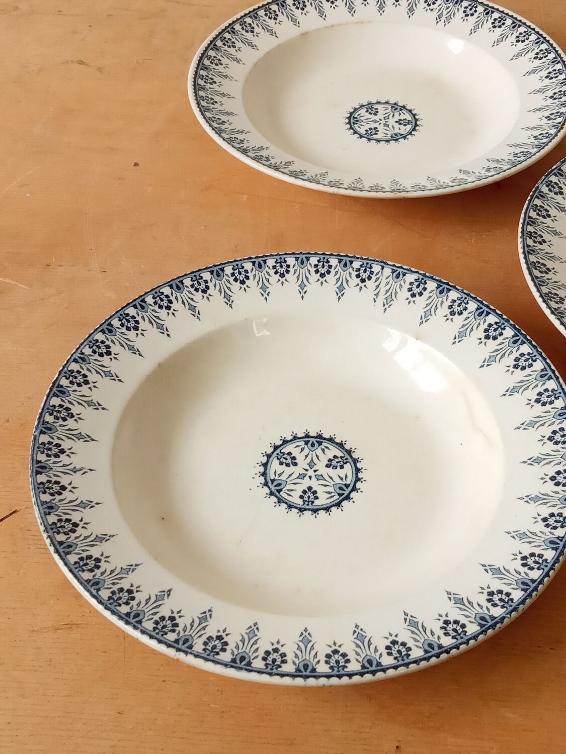 Three soup plates in Terre de fer, Sarreguemines, Algiers