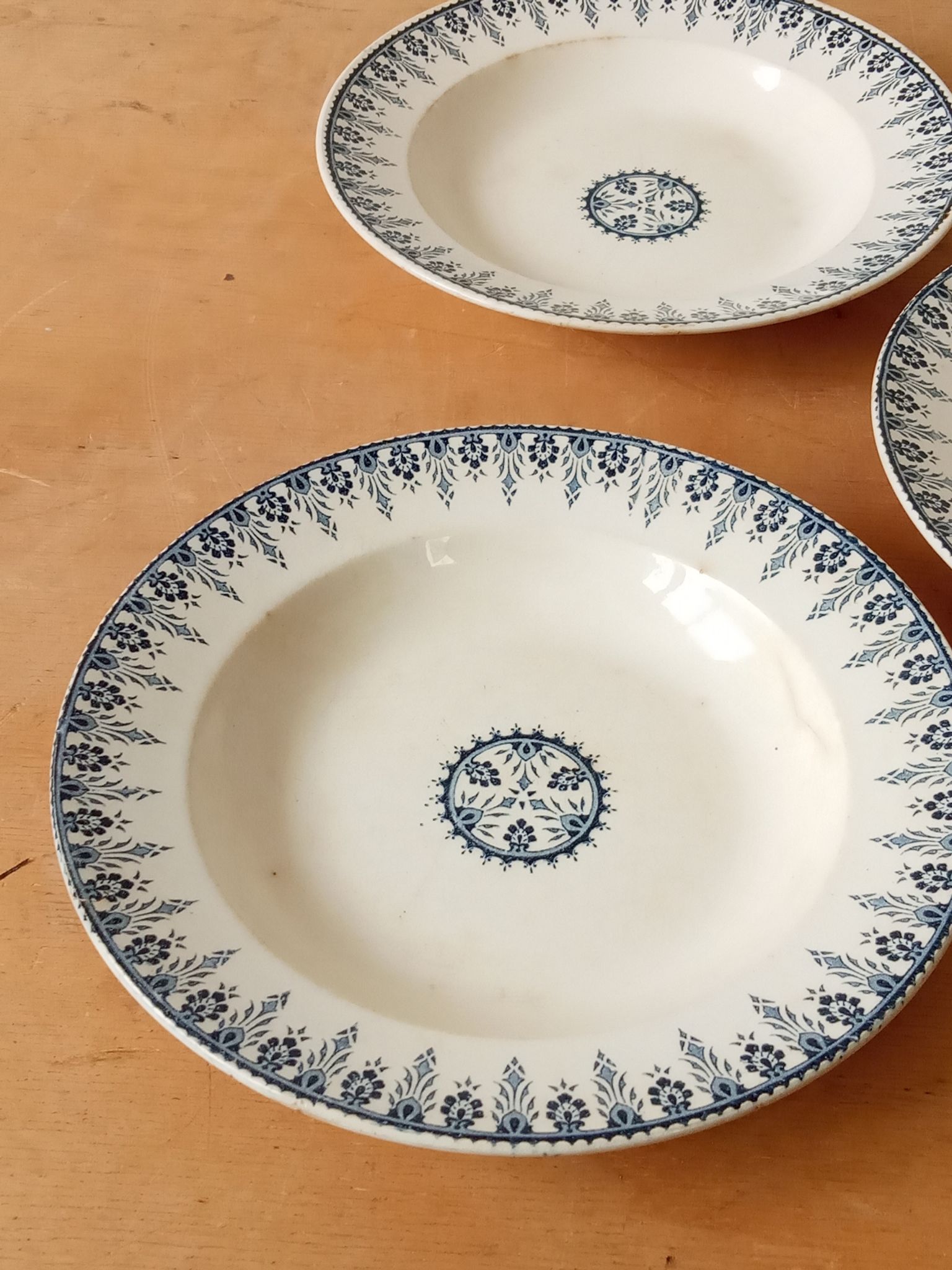 Three soup plates in Terre de fer, Sarreguemines, Algiers