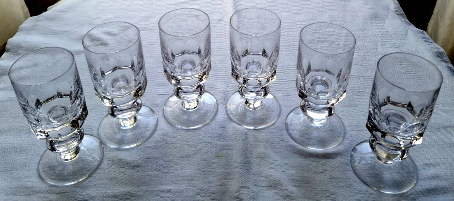 Port glass in crystal, Bayel