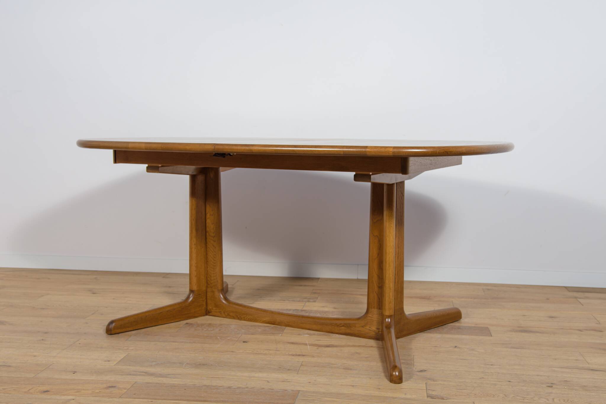 Mid-Century Oak Extendable Table by N. O. Møller for Gudme Furniture Factor