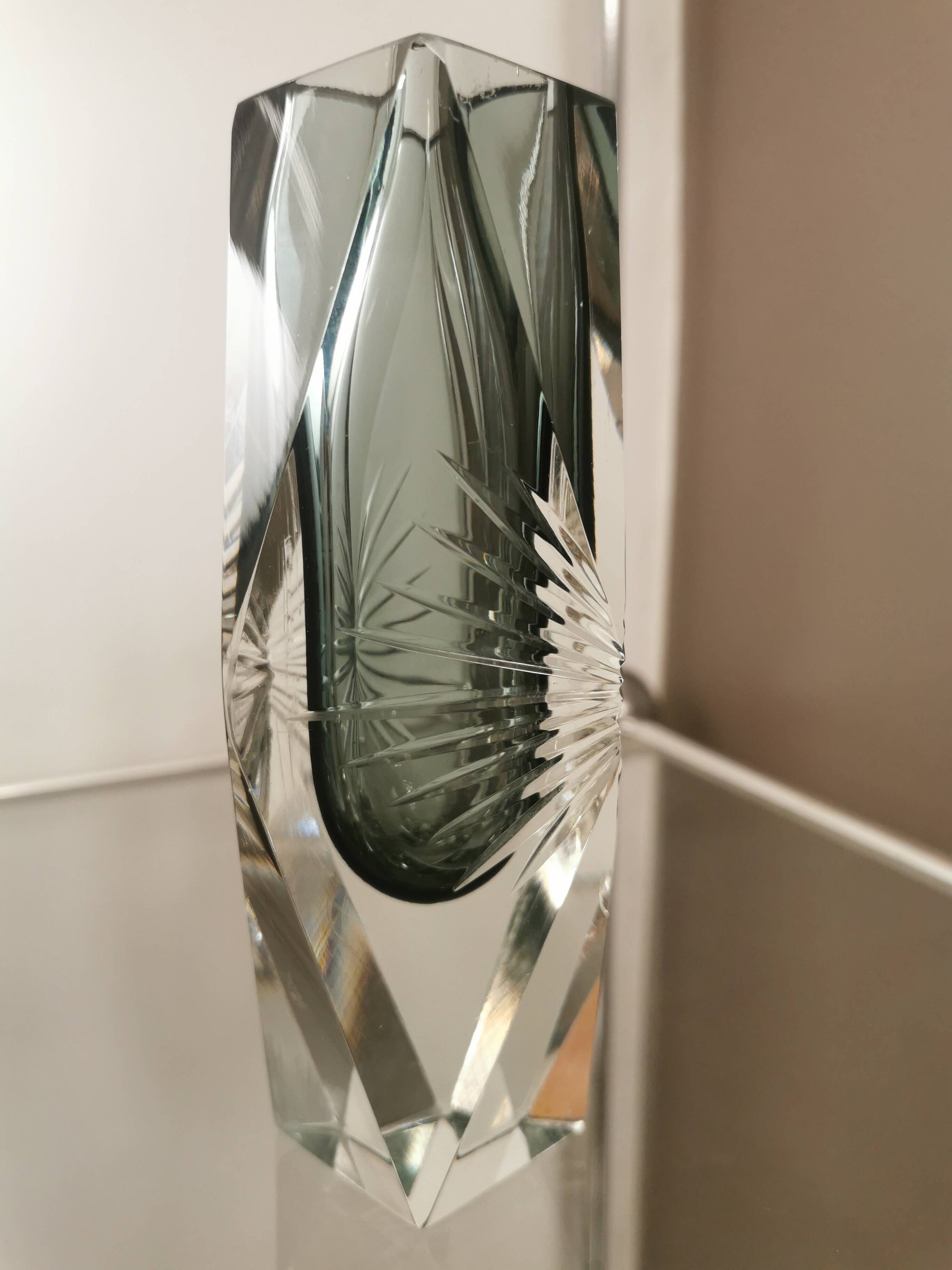 Vase en verre de Murano Sommerso vintage
