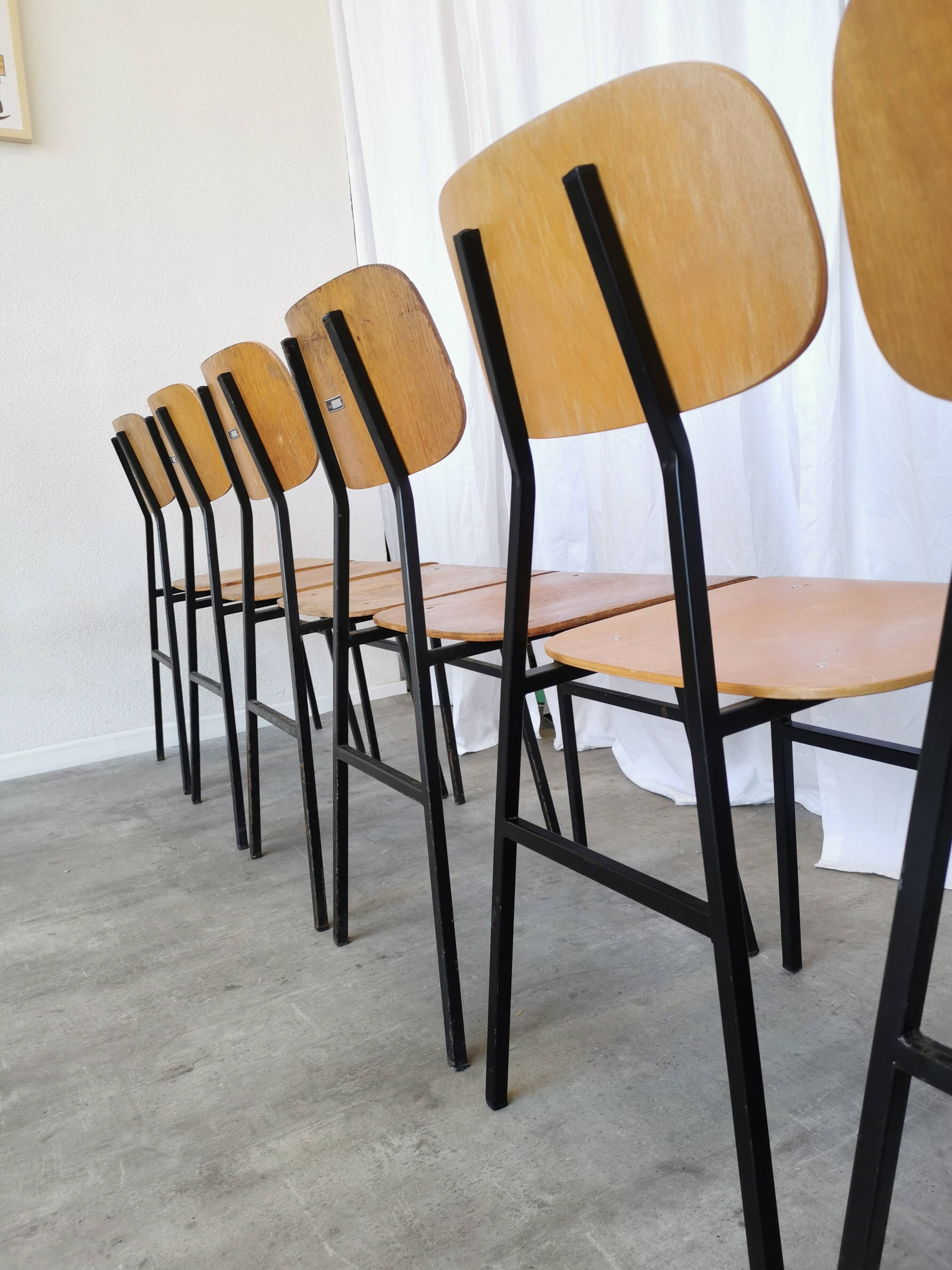 Set of 7 vintage school chairs by stol kamnik / 1970s yugoslavia / mid-cent