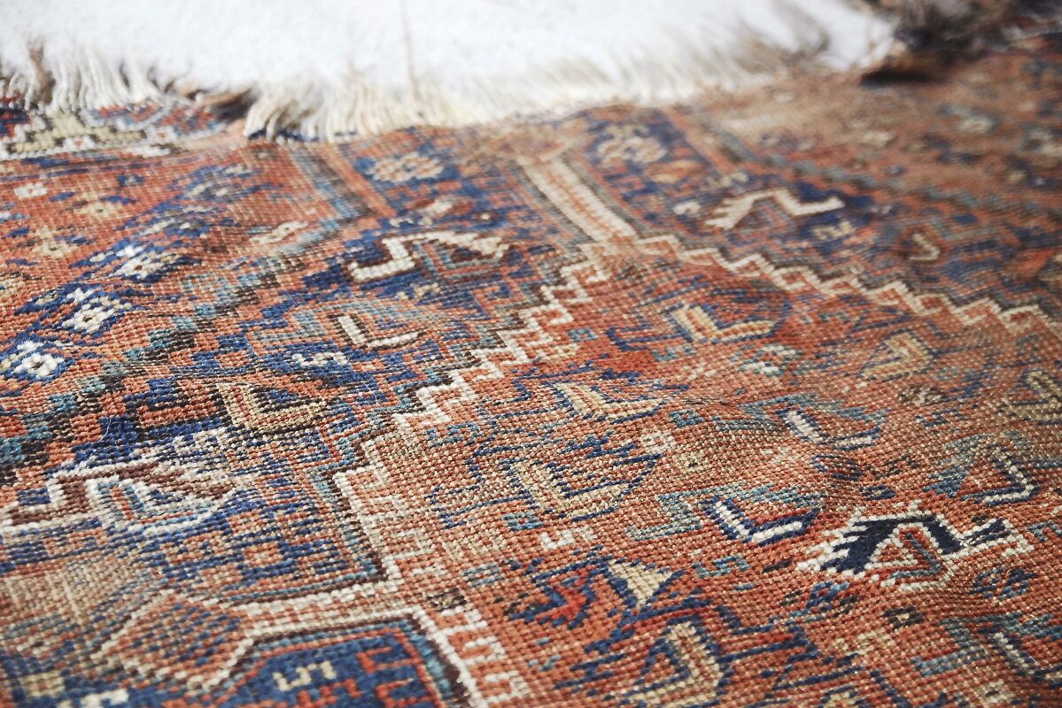 Antique hand-woven carpet, 1850 shiraz persian  150x110cm