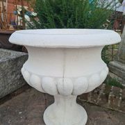 Vase médicis en pierre reconstituée