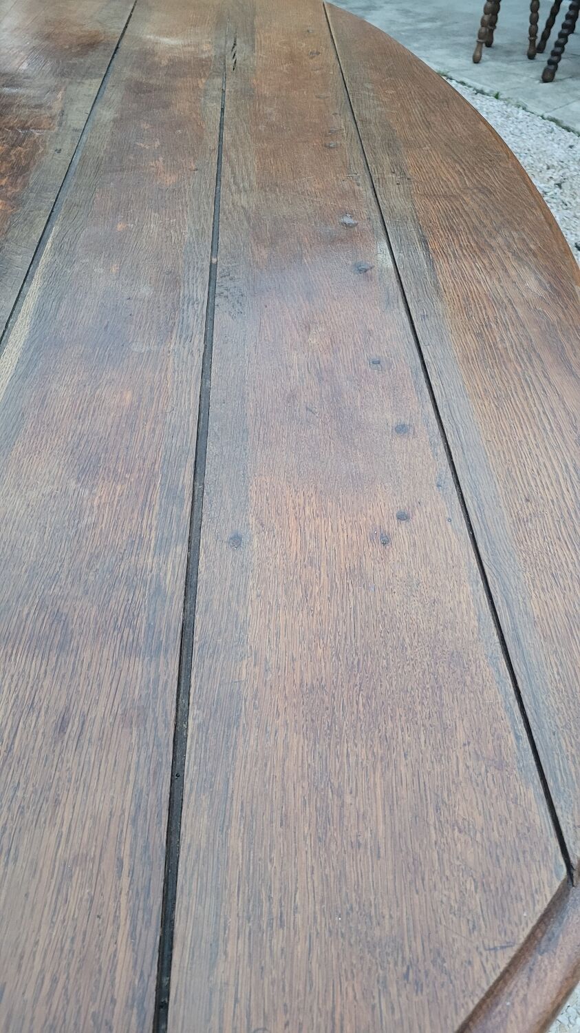 Burgundian oval farm table in 19th century solid oak with shutters - 1m93