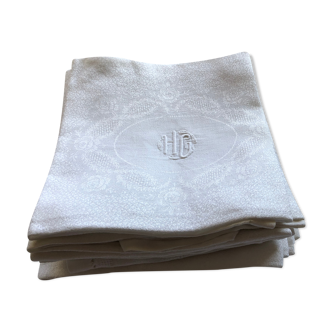 Set of 12 embroidered towels