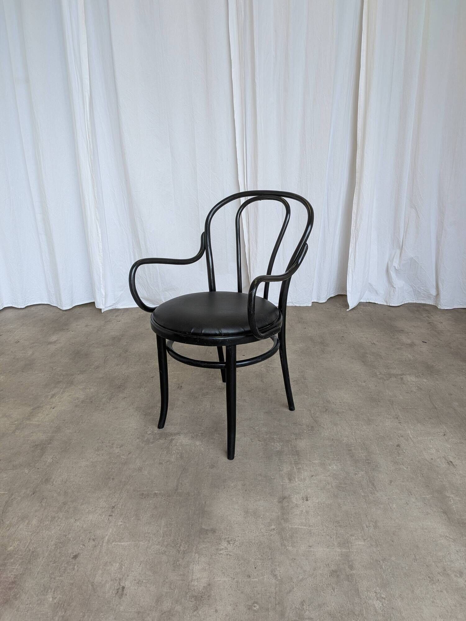 Set of 4 Mix&Match Thonet Style Dining Chairs / Black Bentwood Cane Chairs