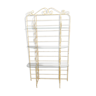 Wrought iron shelf bread toaster