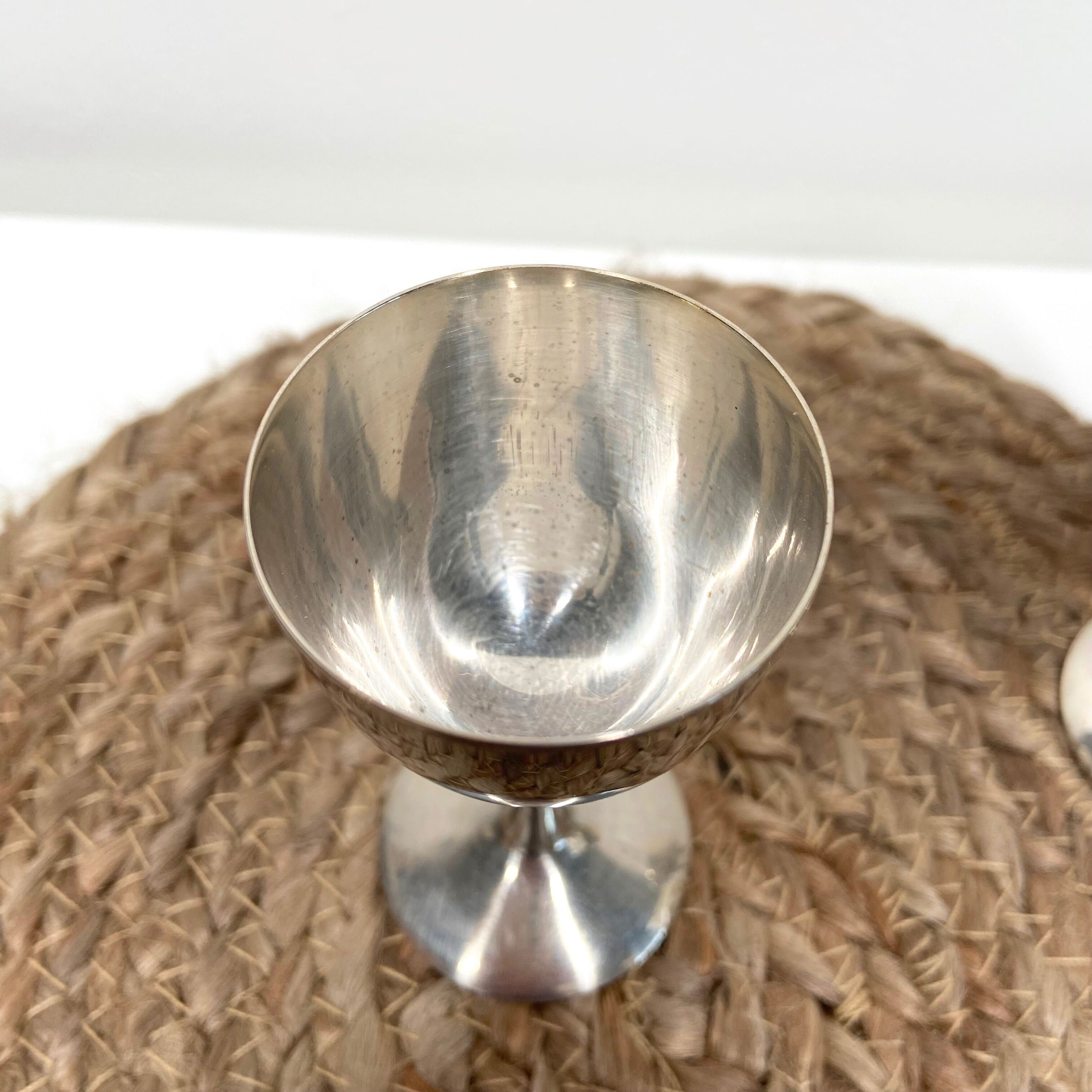 Ensemble de 5 coquetiers en métal argenté